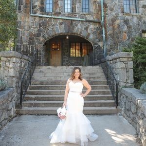 Lis Simon wedding gown